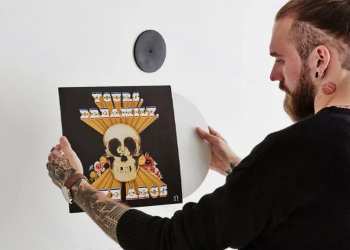 Audiotechnika Twelve Inch Original Invisible wall display