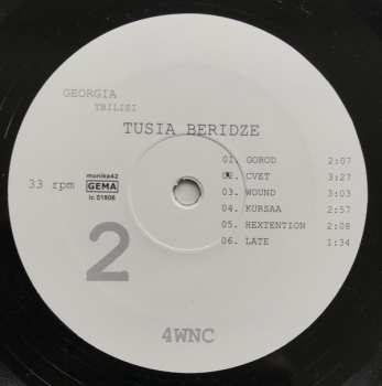 2LP Various: 4 Women No Cry Vol. 1