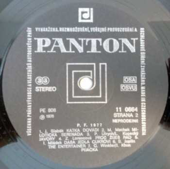 LP Various: PF 1977 Šťastný Nový Rok = Glückliches Neujahr = С Новым Годом = Happy New Year = Bonne Année