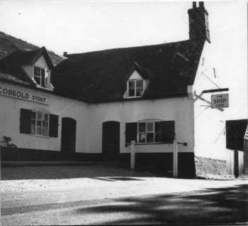 CD/DVD Various: The Barley Mow. Field Recordings And A Film.